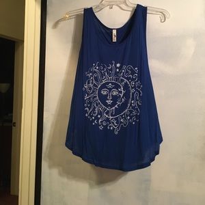 NWOT Flowy sun/moon tank