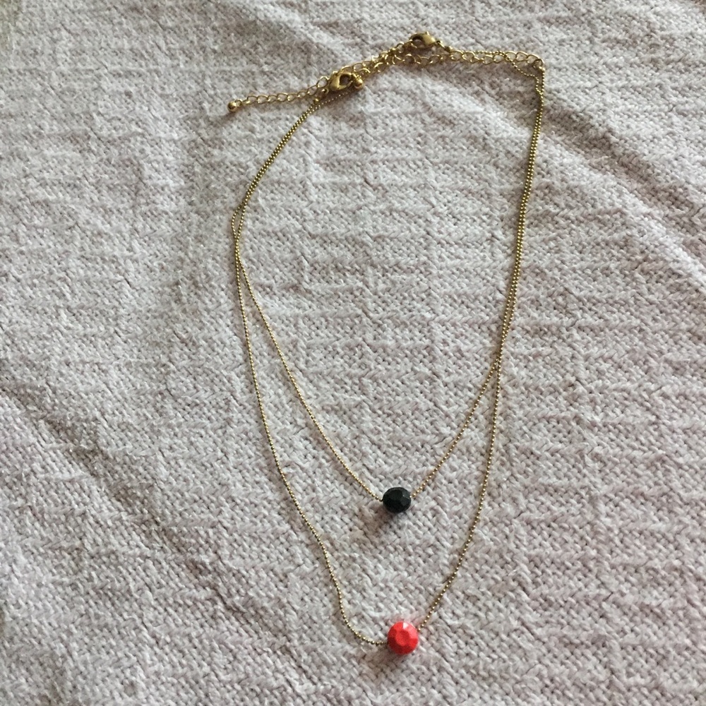 SOLD AT YARD SALE‼️Clearance‼️layering necklaces