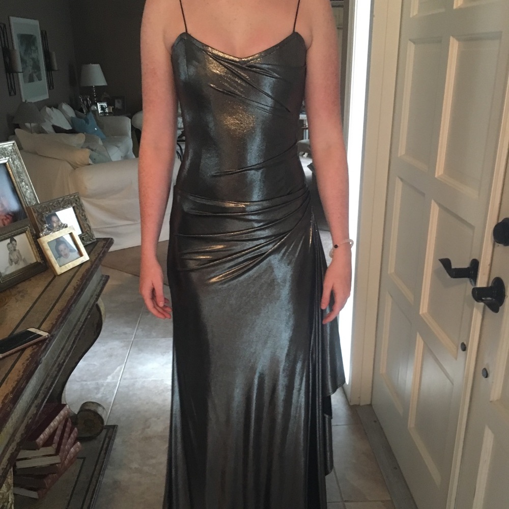 Juan Carlos Pinera Gown