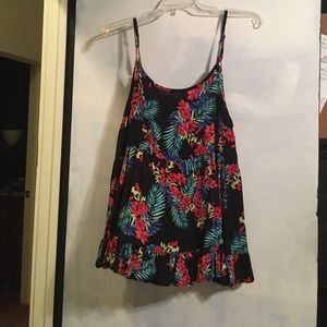 Tropical print tank