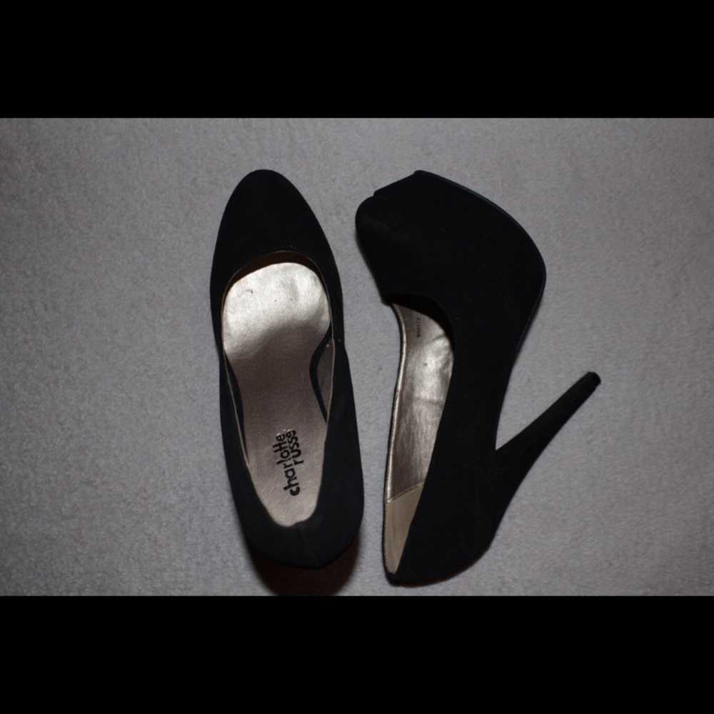 Black heels Charlotte ruse