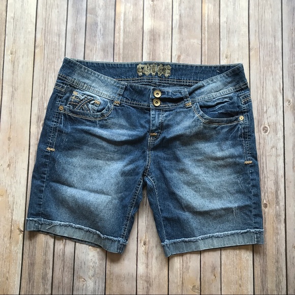 Truce Pants - Truce Shorts DEMIN SIZE 17