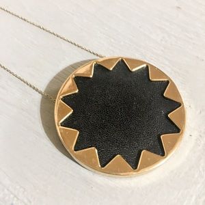 House of Harlow pendant necklace