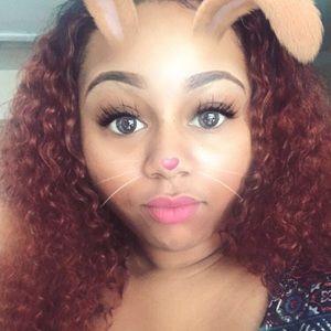 Meet your Posher, Justine