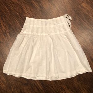 White Gap skirt