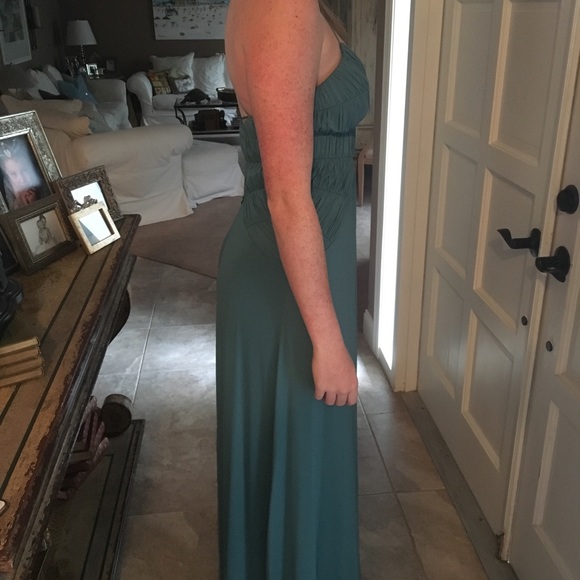 Laundry Evening Gown - Picture 2 of 3