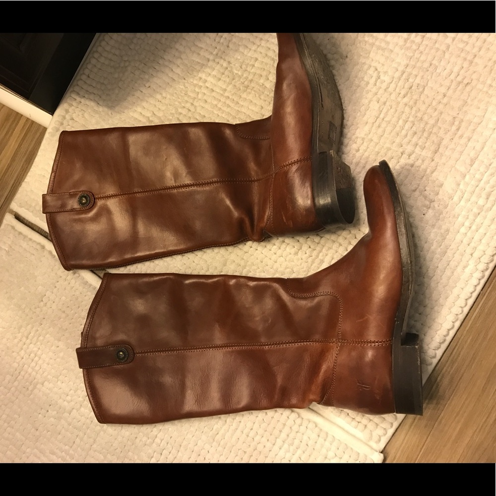 Frye Melissa boots - size 8 - Great condition!