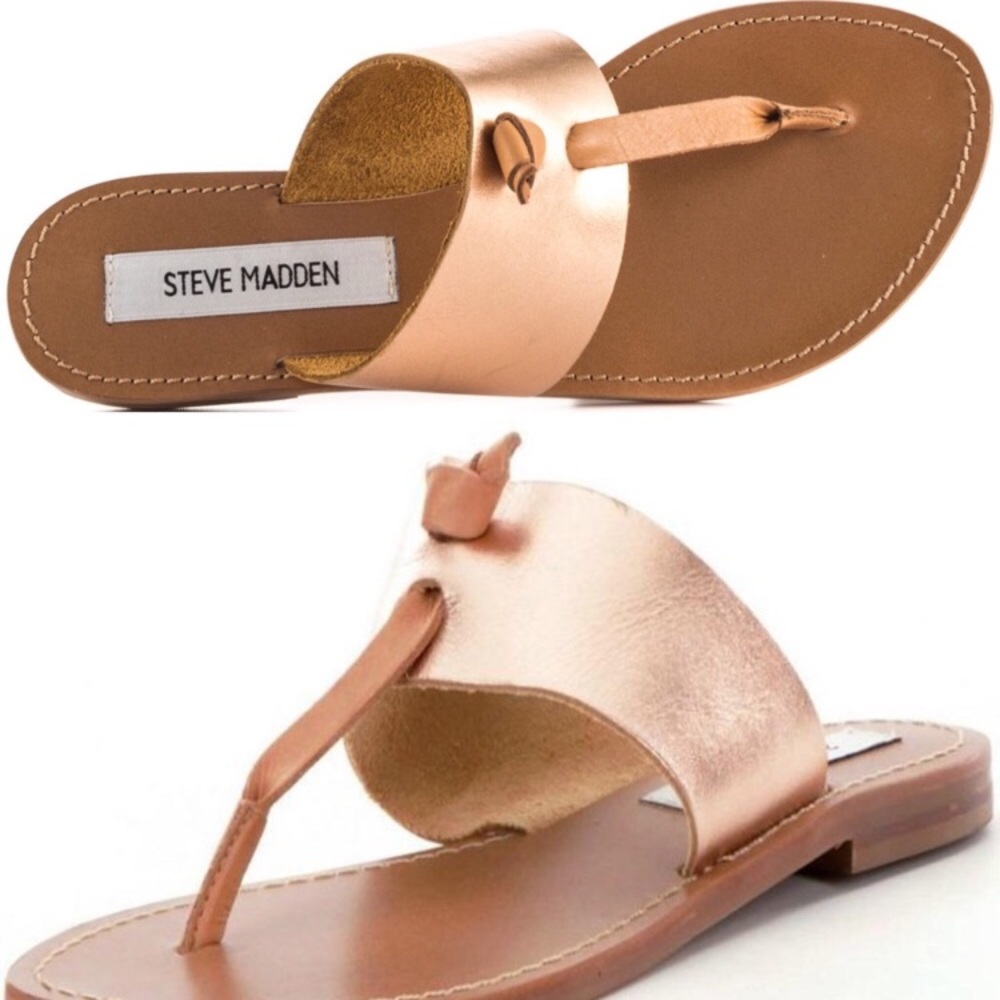 ⛔️SOLD..⛔️NWT Steve Madden rose gold Olivia sandal