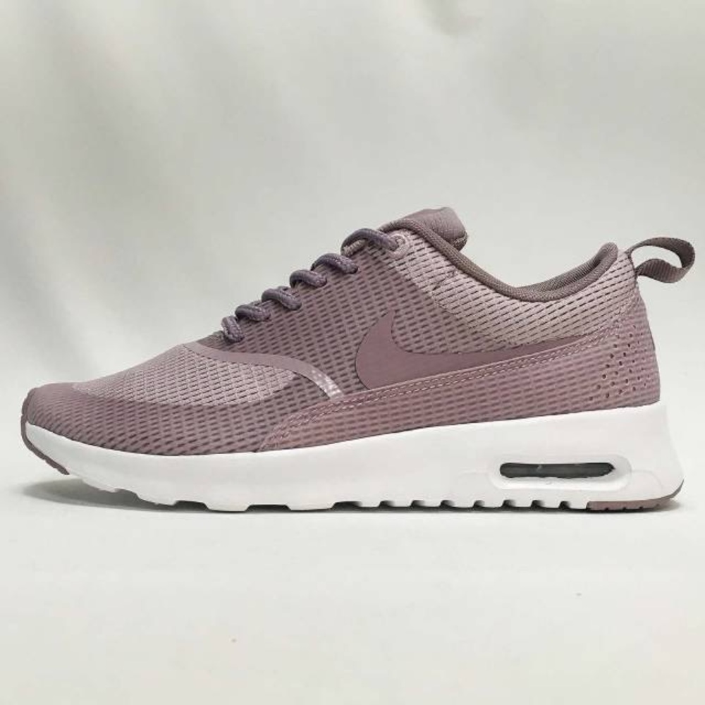 Nike Air Thea