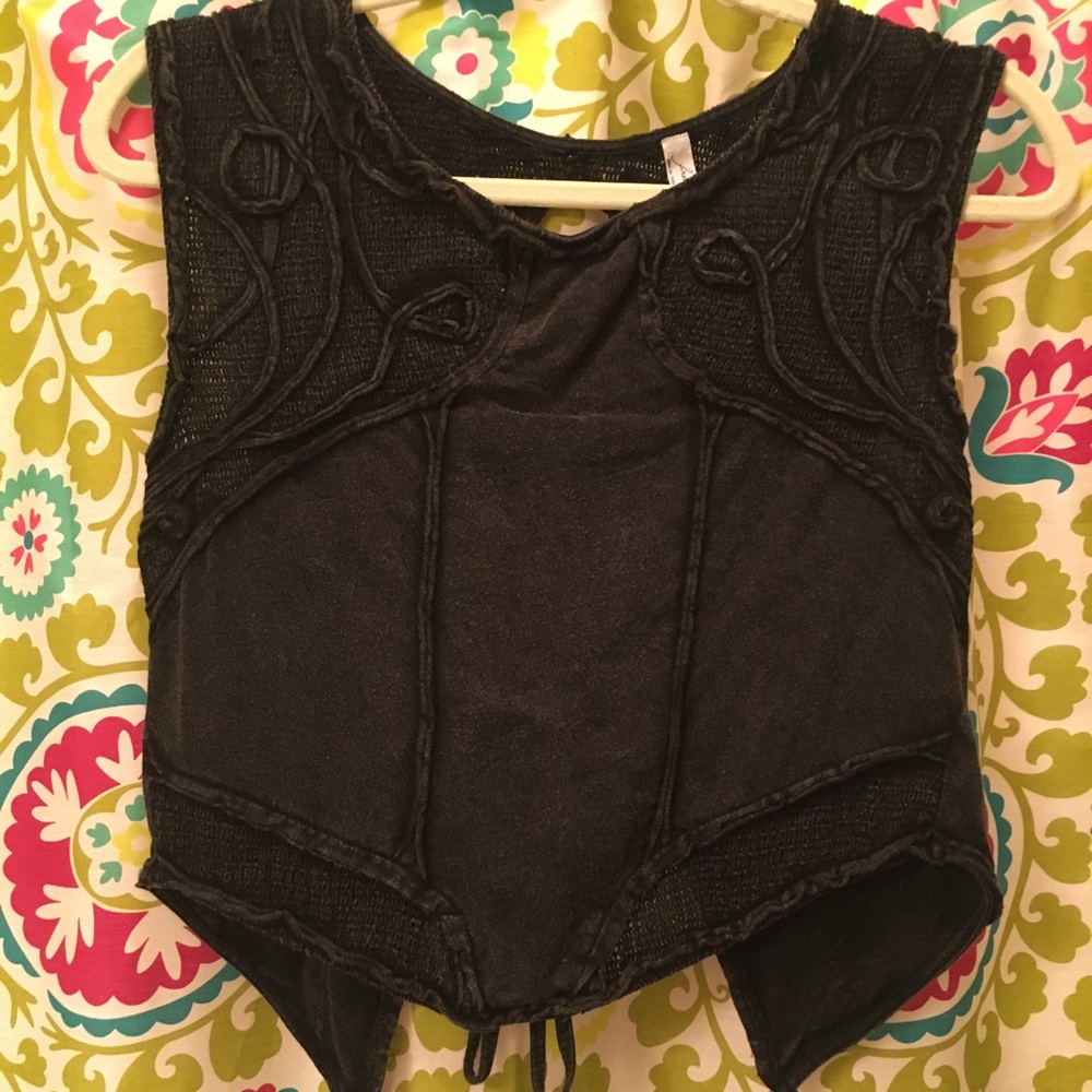 Free People detailed Crop Top