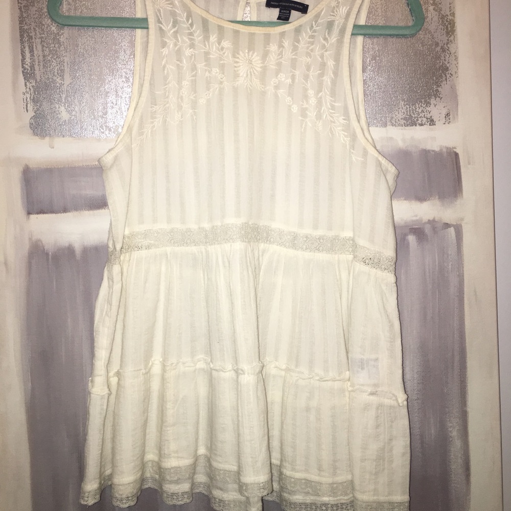 Cream American Eagle top