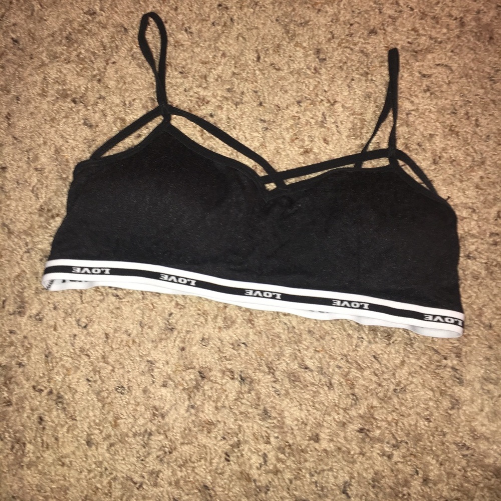 Sports bra