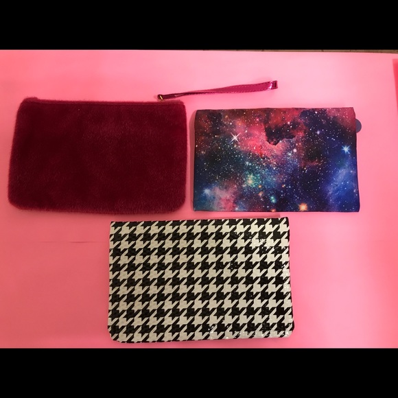 New IPSY Cosmetic or Change Purses, Lot of 3 - Picture 3 of 8