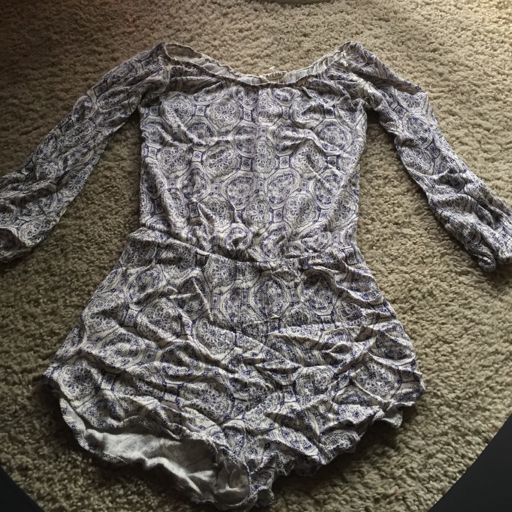 LA hearts blue and white romper