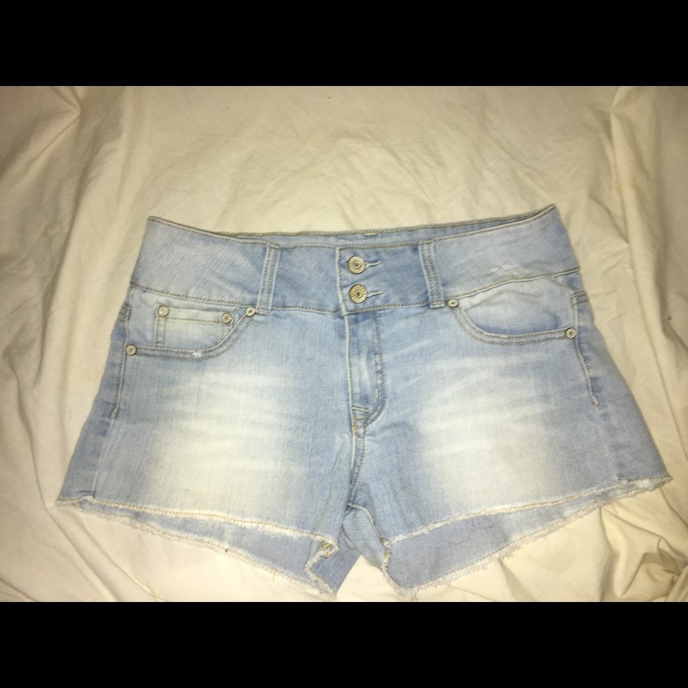 High wasted shorts
