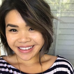 Meet your Posher, Lina