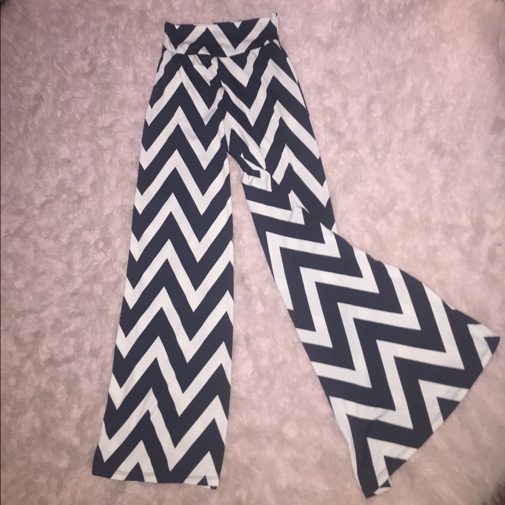 Chevron palazzo pants