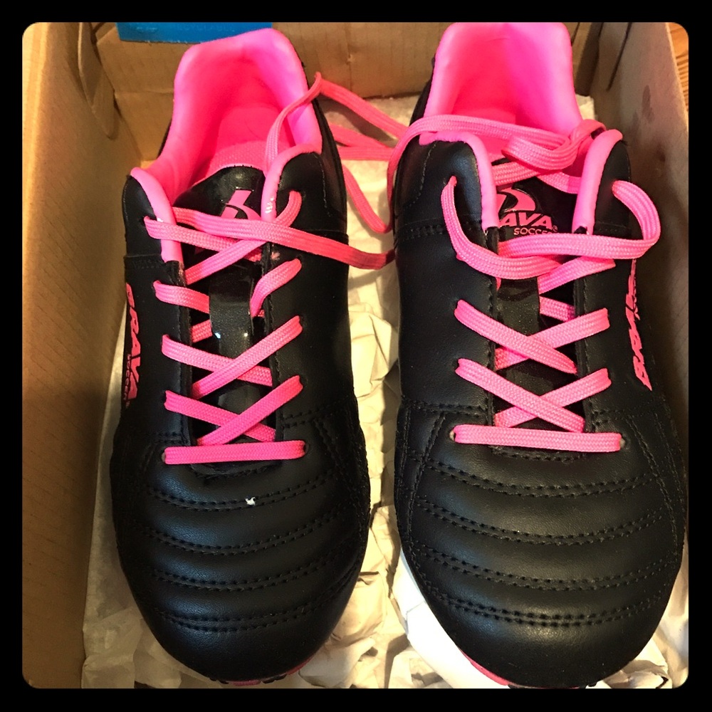 Girls soccer cleats
