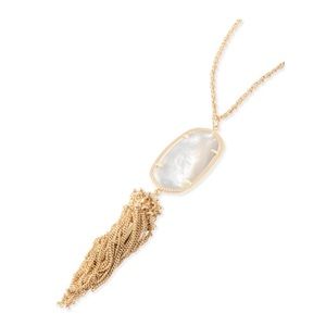 Rayne Necklace in Ivory Pearl