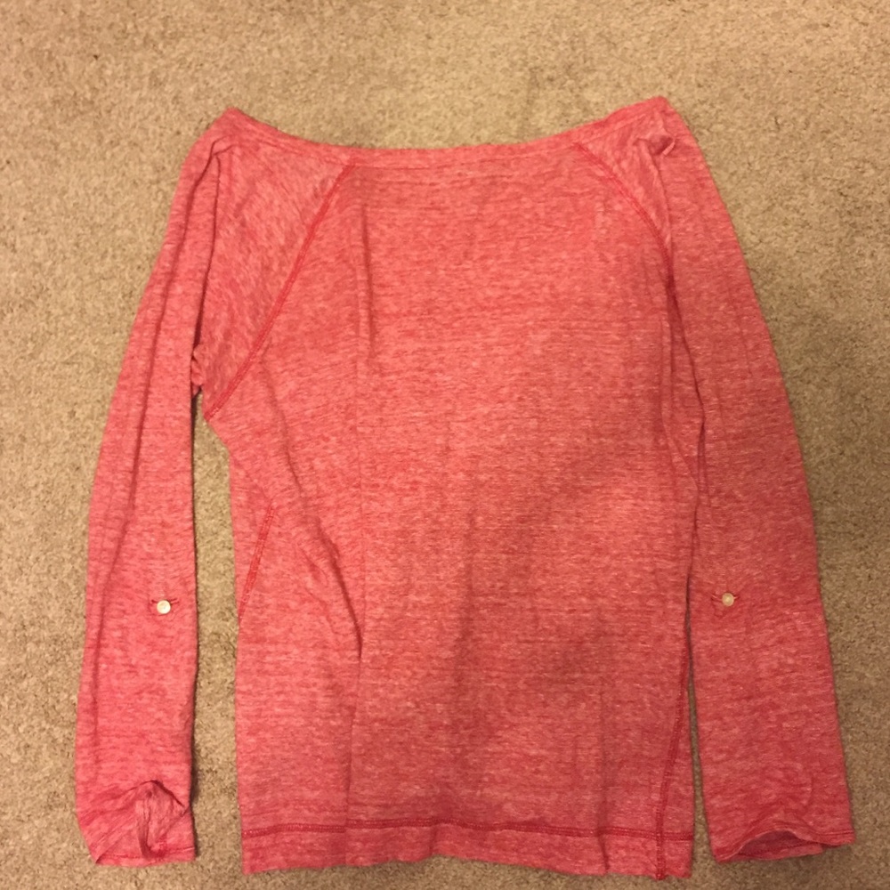 Express loose fitting long sleeve!