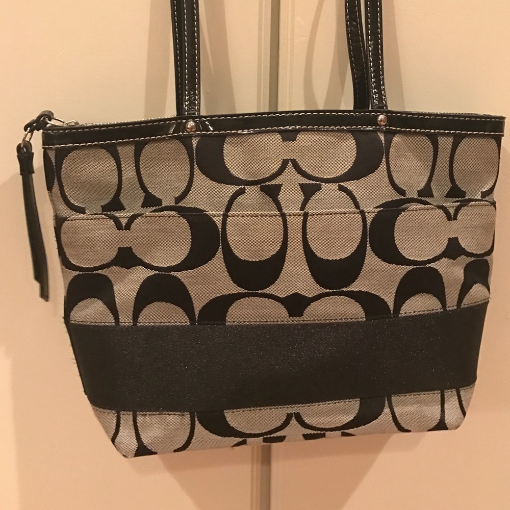 Coach Handbag - Picture 4 of 4