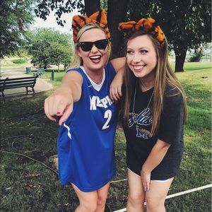 Meet your Posher, Leanna