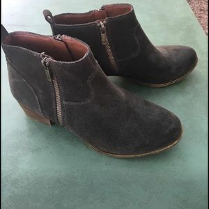 Lucky Brand Moss Green Booties