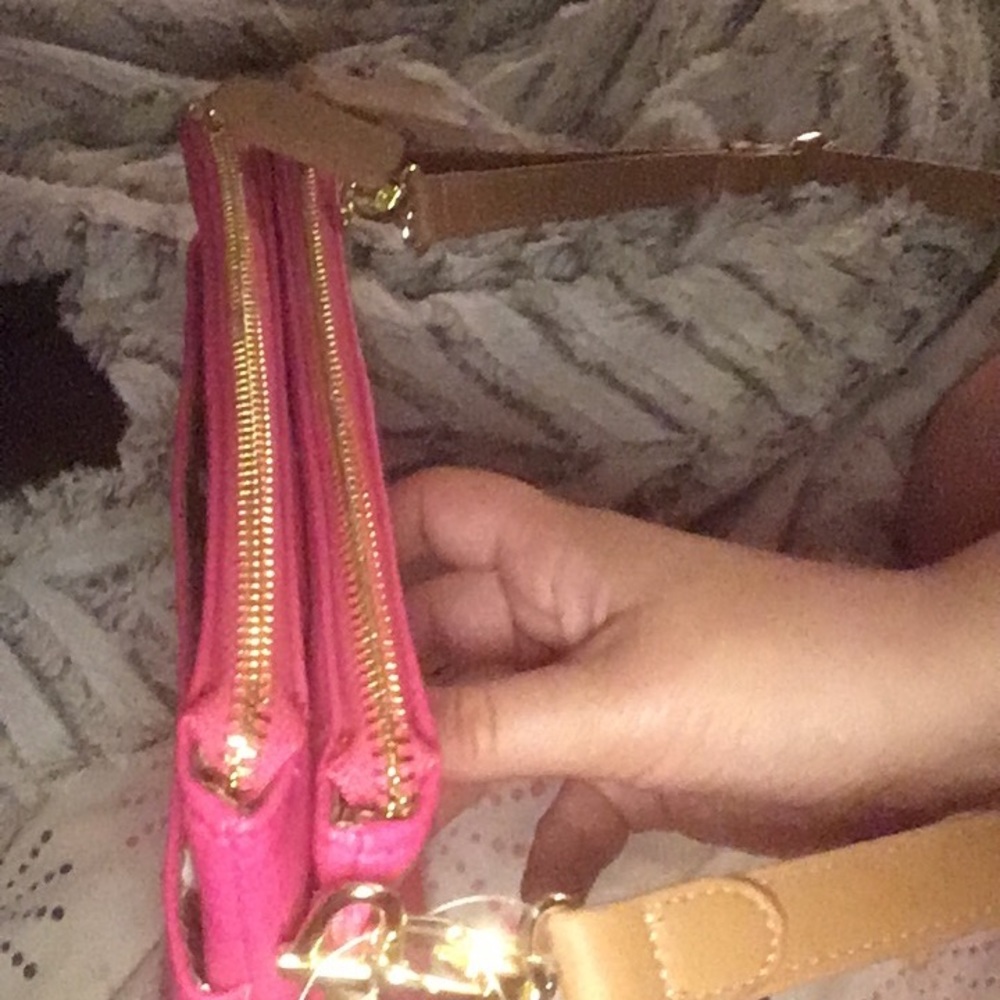 Purse - Picture 2 of 4