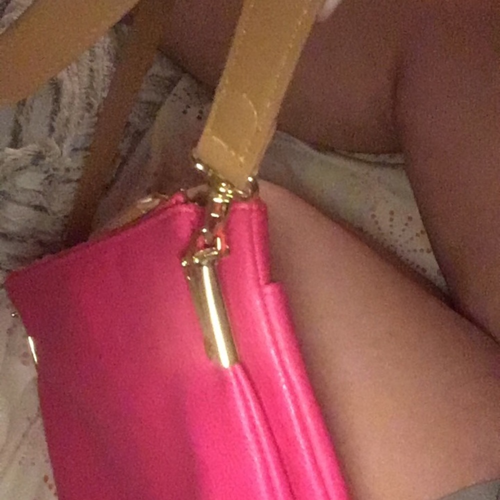 Purse - Picture 3 of 4