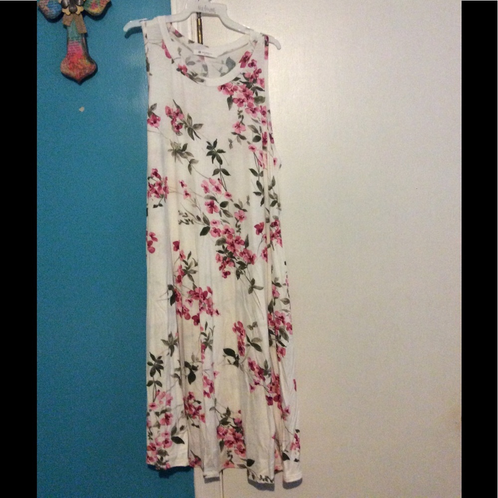Floral Sleeveless Dress