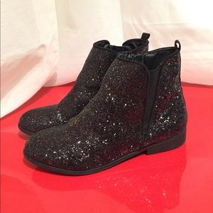 Like new! Stevies Glitter Booties