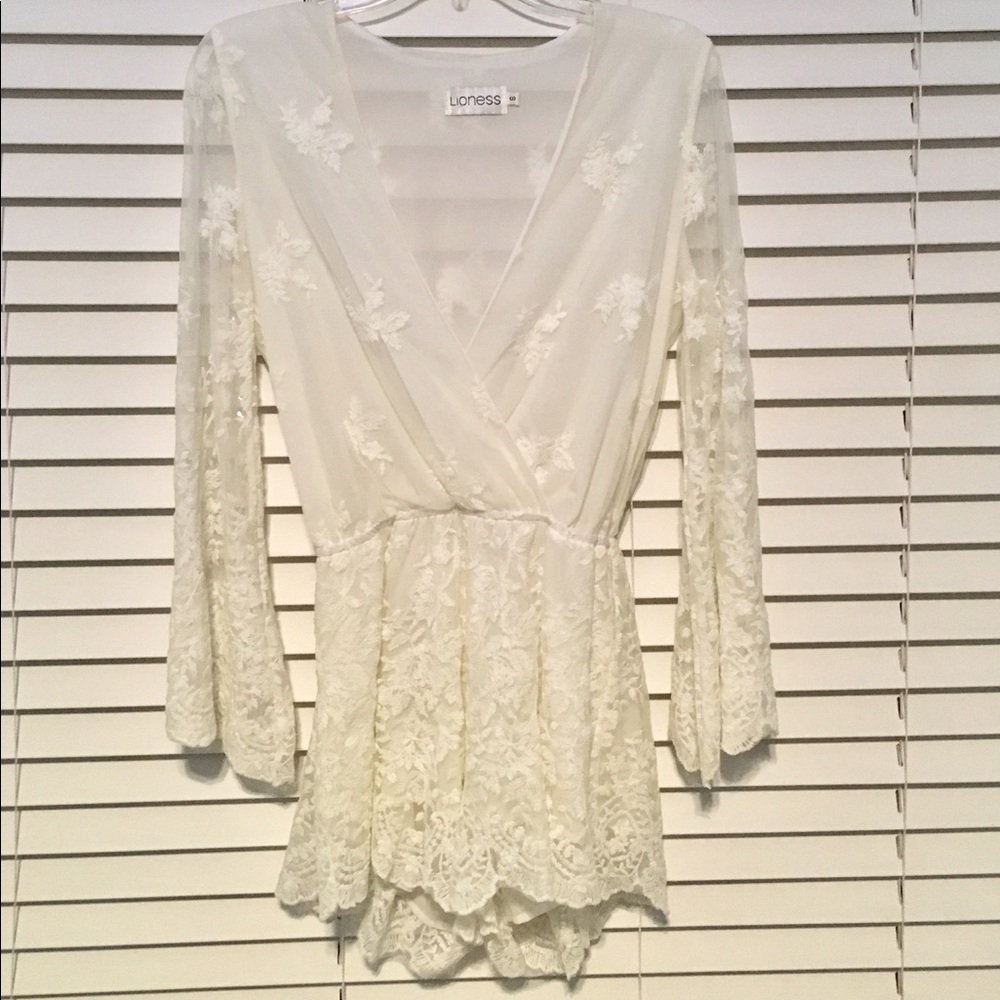 Lioness - gauzy lace romper with bell sleeves