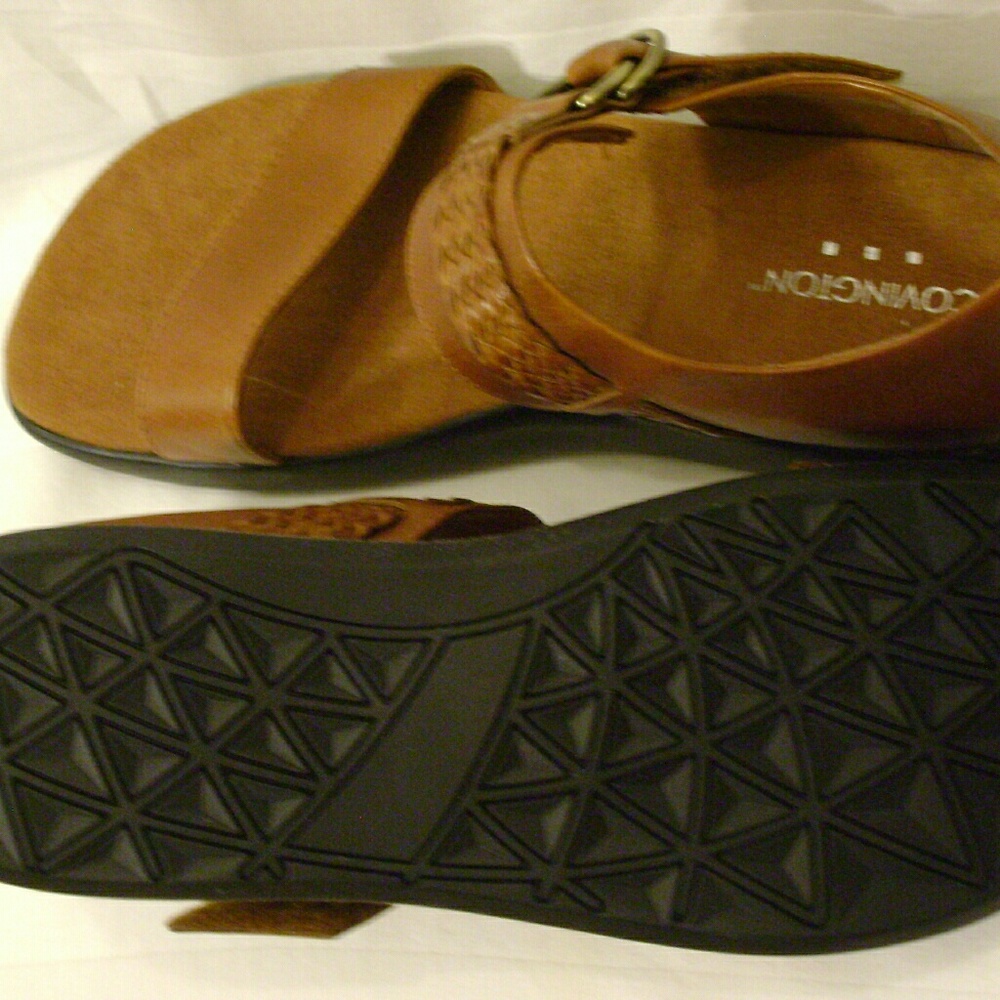 Covington Thick Leather Cognac Sandals