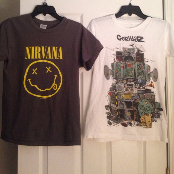 🔥Vintage Band Tees🔥 ⚠️BUNDLE⚠️ SIZE SMALL - Picture 2 of 2