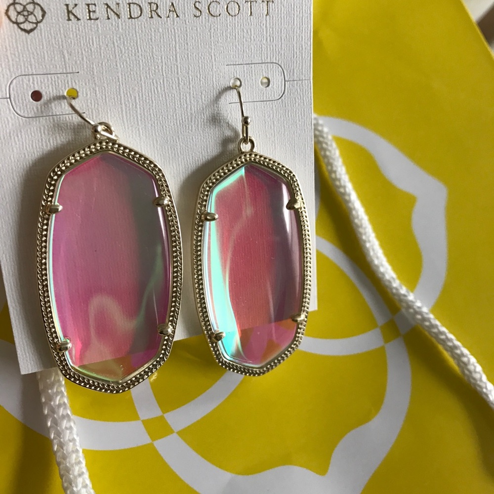 Kendra Scott Daniel Iridescent. TODAY $100 🅿️🅿️