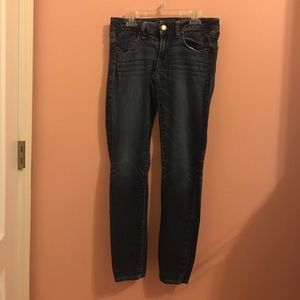 Dark wash American eagle jeans