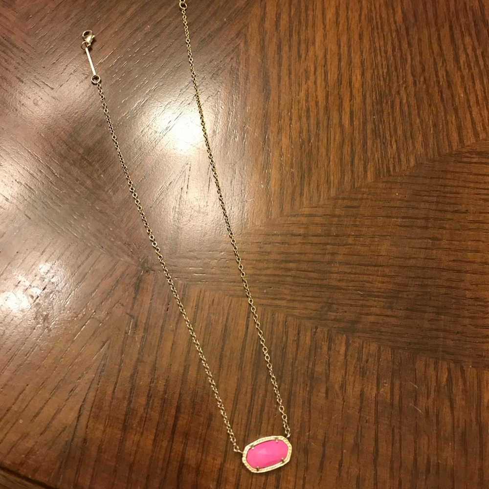 Kendra Scott necklace! Reserved