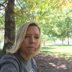 Meet your Posher, Cindy