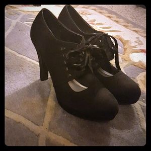Black lace up heels