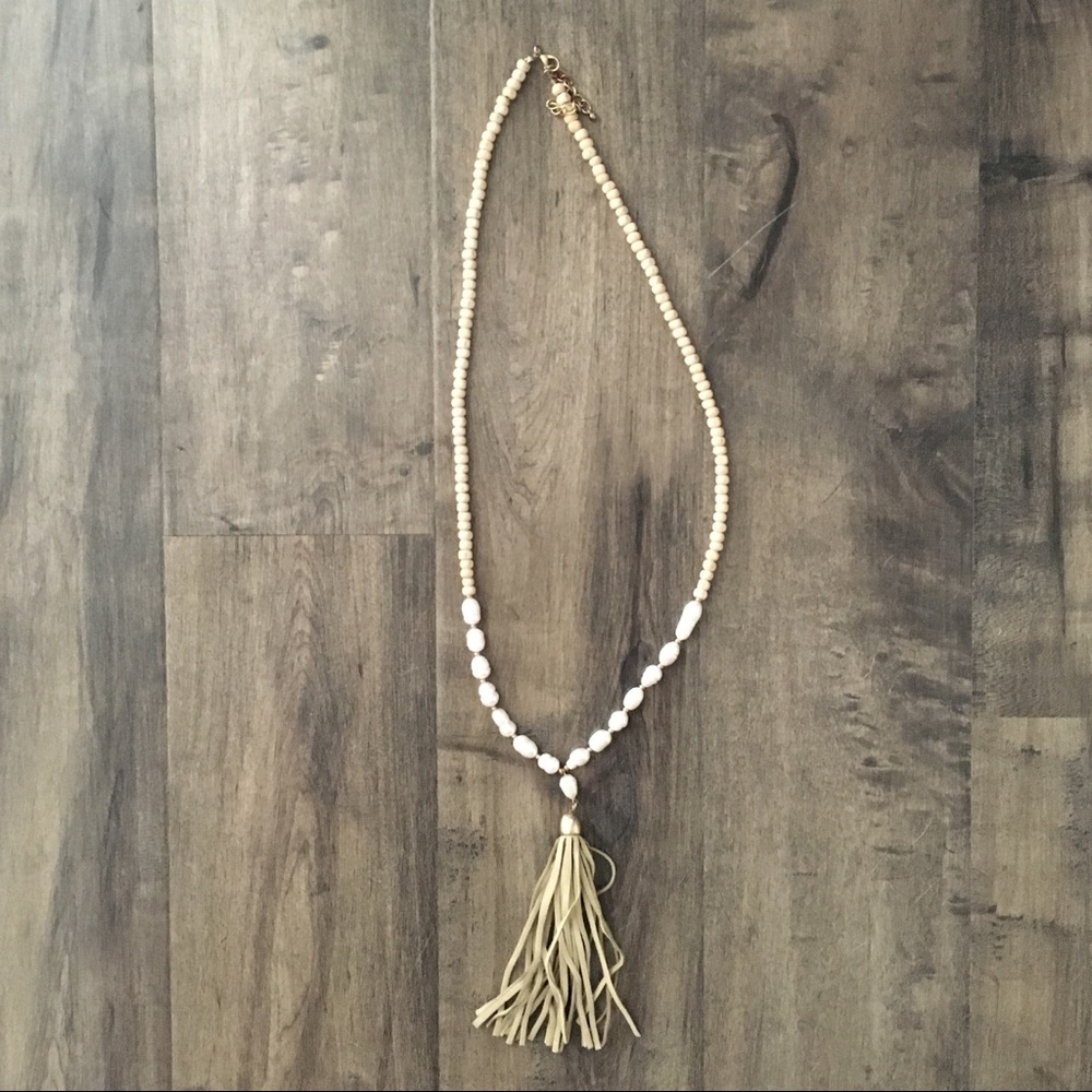 Francesca's tassel necklace