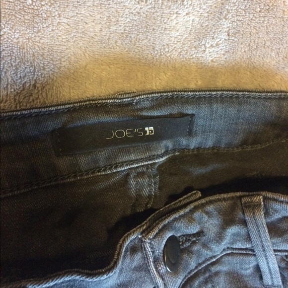 Perfect amount of grunge & style - Joe's Jeans! - Picture 2 of 2