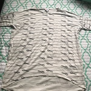 LulaRoe Irma Tee