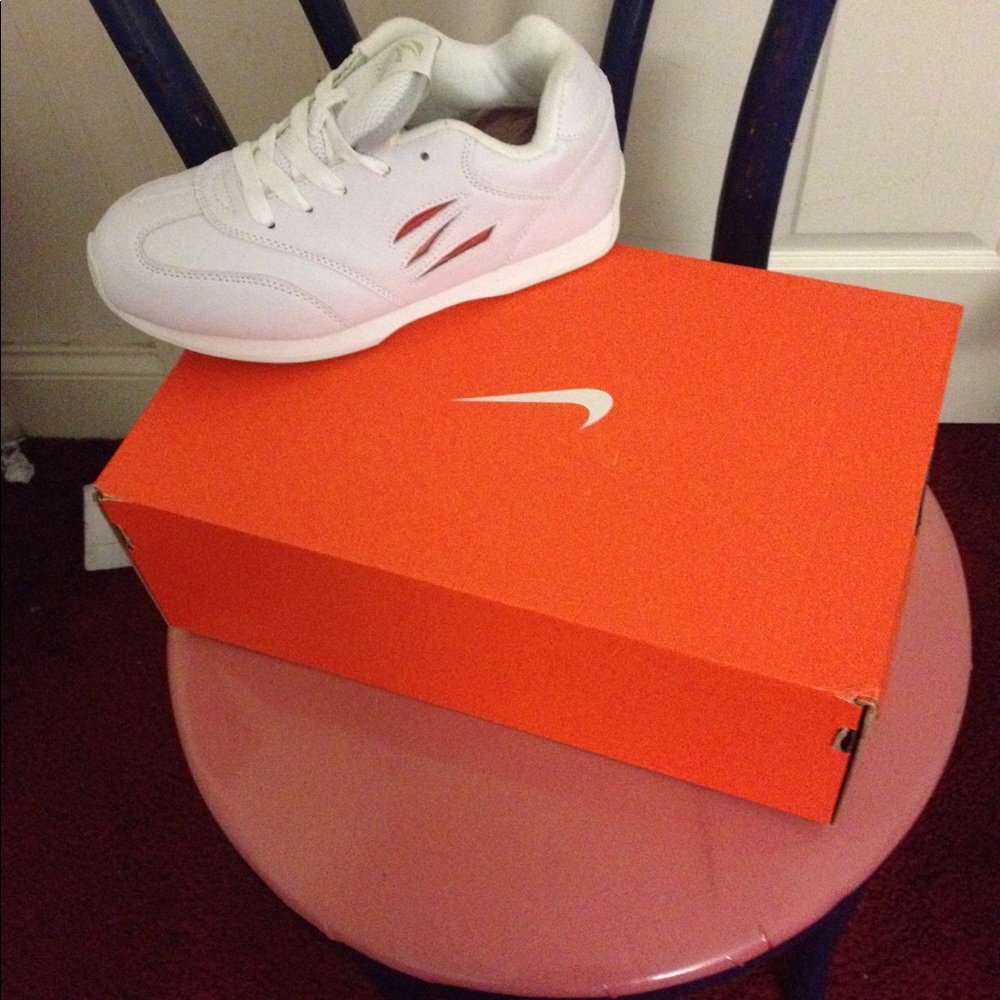 White Nike shoes