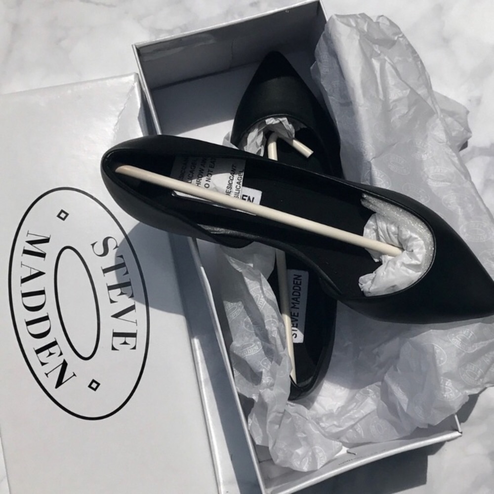 Steve Madden Elusion flats