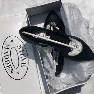 Steve Madden Elusion flats