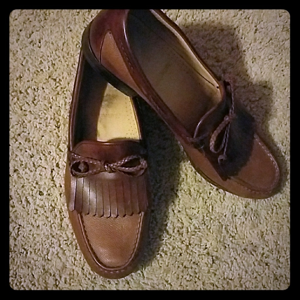 Allen Edmonds Brown dress shoes