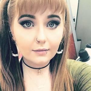 Meet your Posher, Molly