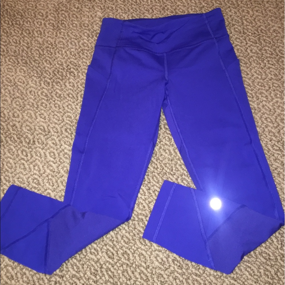 LULULEMON.CROP LEGGINGS NEVER WORN🎉🎉