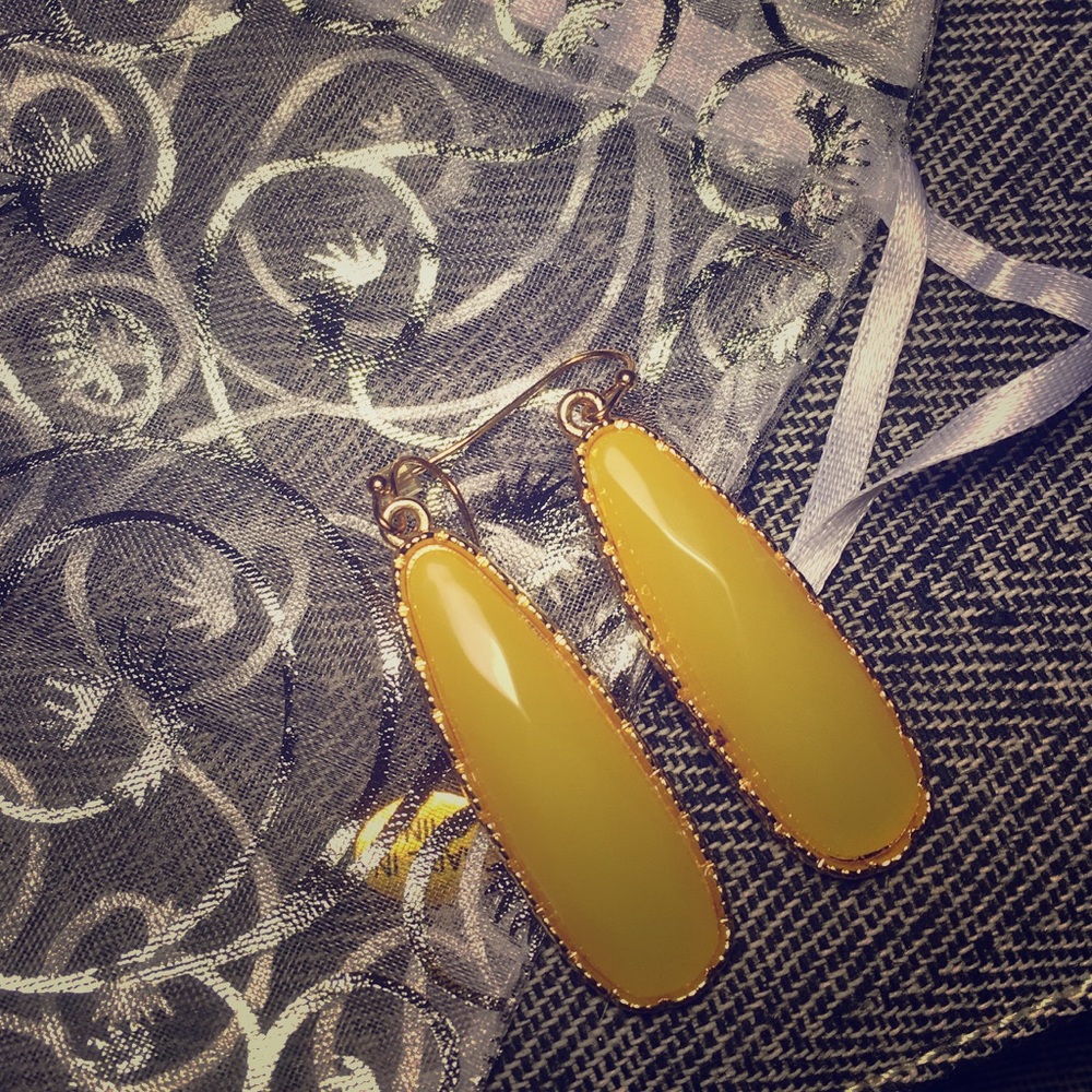 Pretty yellow earrings