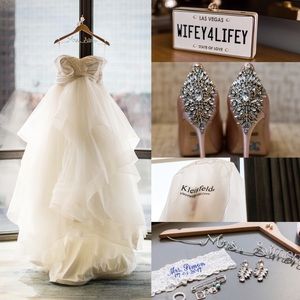Hayley Paige Londyn gown